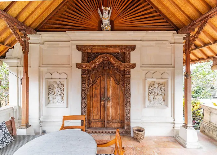 Honeymoon Guest house 4*